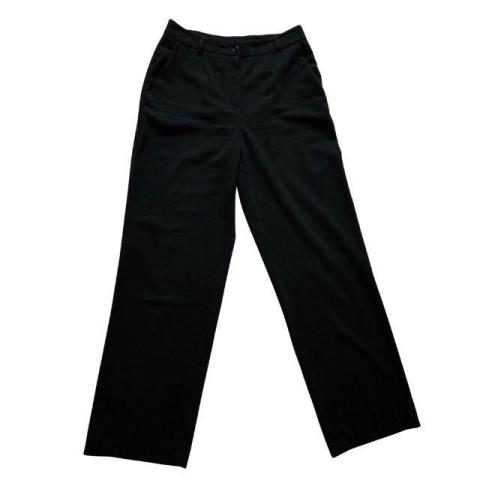 Pantalon noir large, Élégance et confort